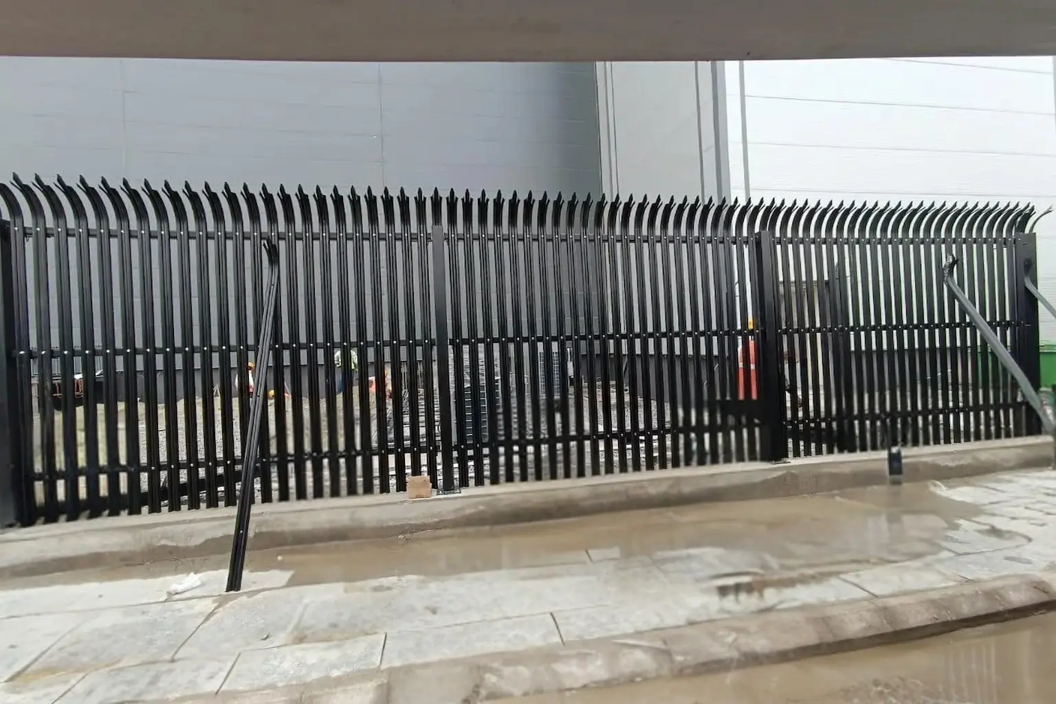 K4 Crash Rated Fence